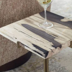 Otou End Table