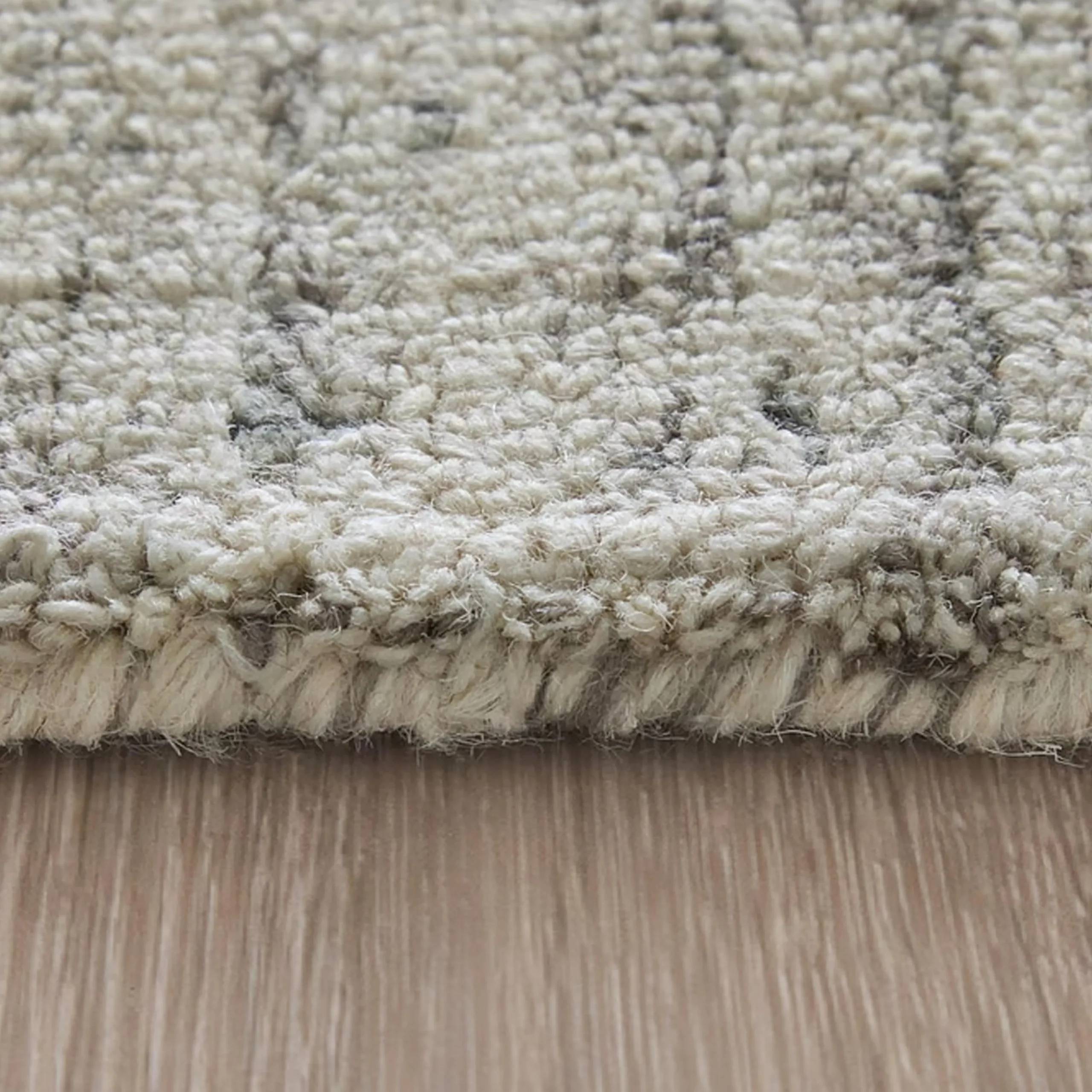 Perez Hand-Tufted Rug