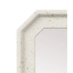 Redonda Mirror