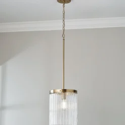 Ruthland Pendant