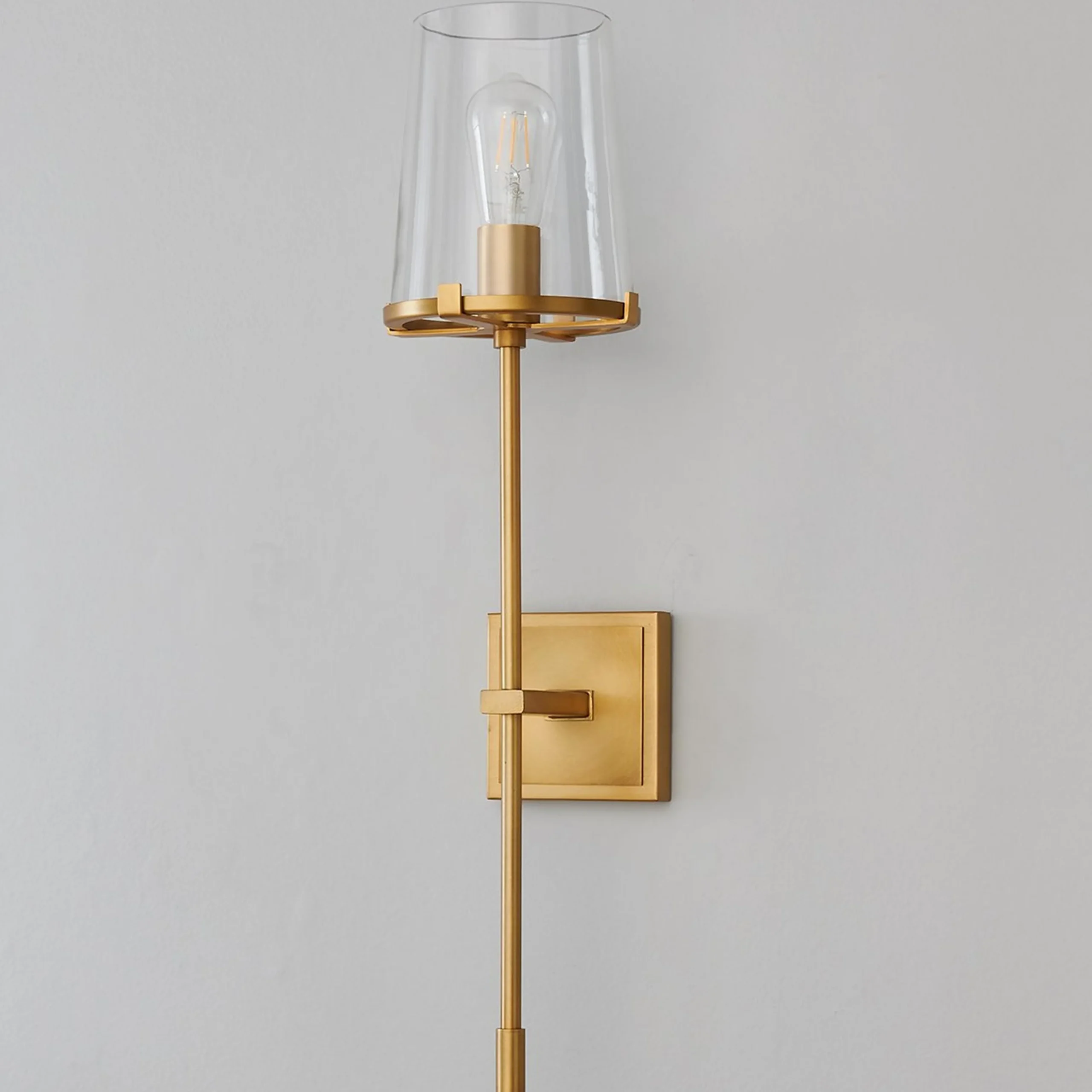 Santhos Sconce