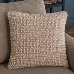 Saskia Pillow