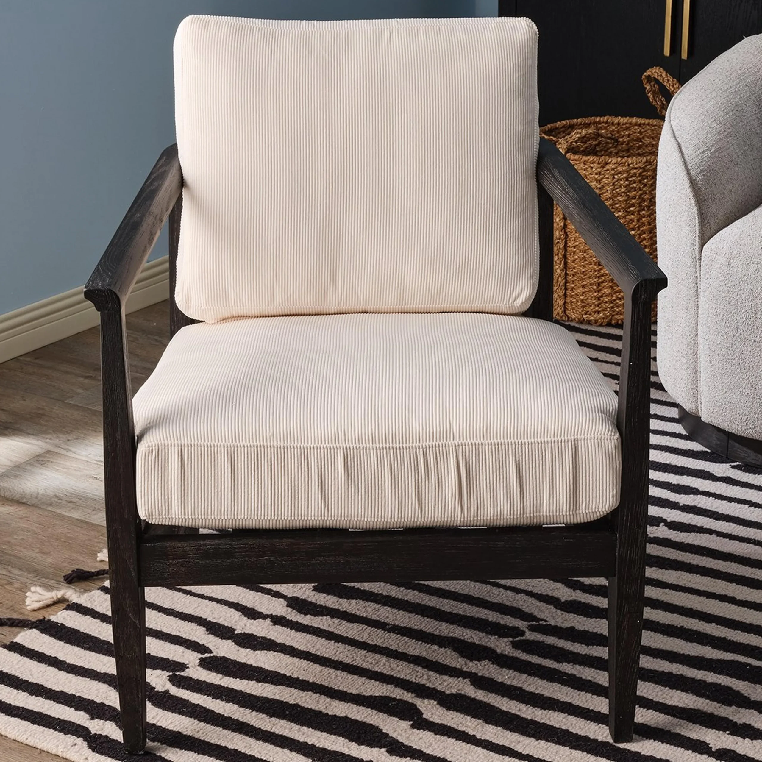 Seri Accent Chair