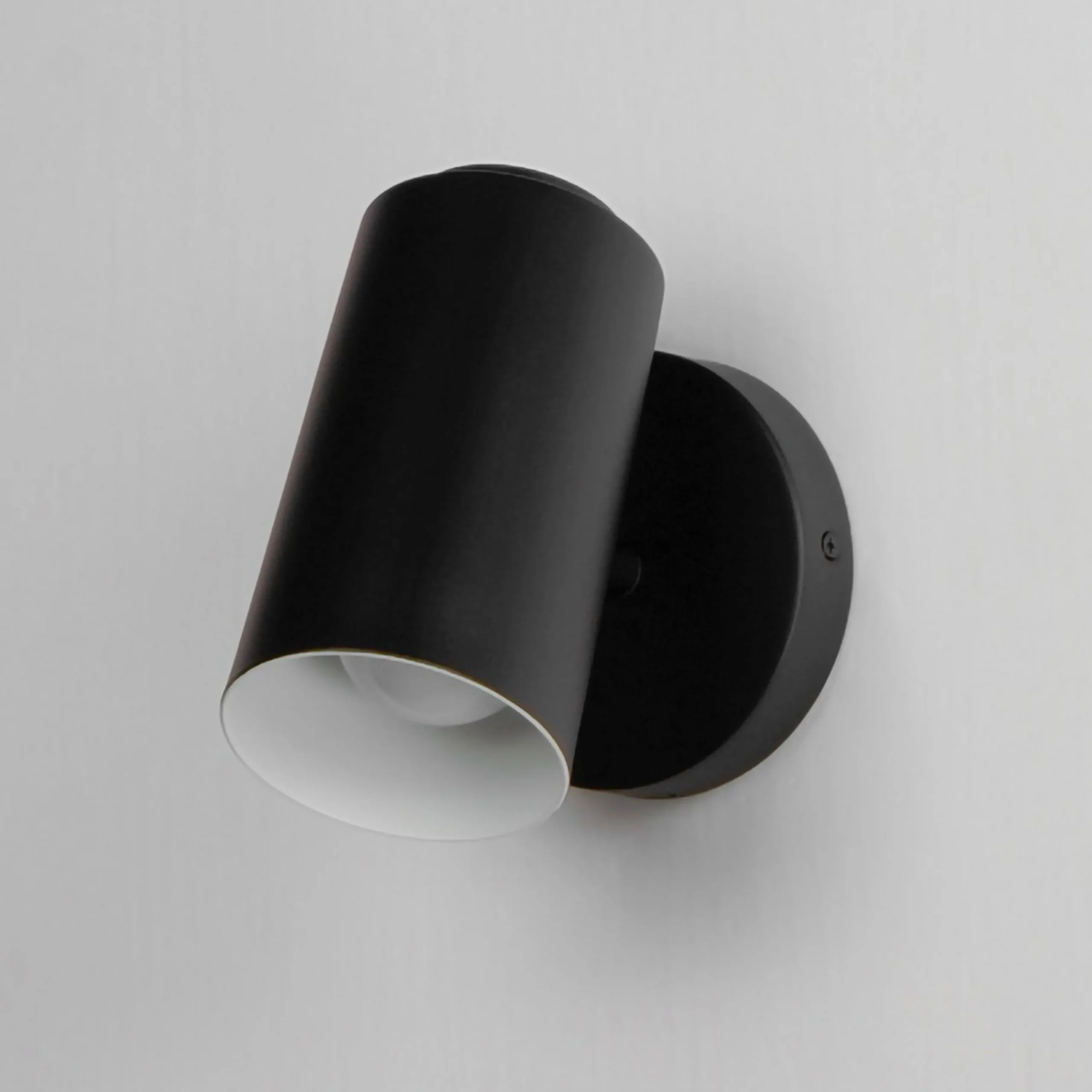 Single Spotlight Outdoor Sconce - Cylindrical