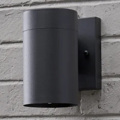 Sleek Minimalist Outdoor Sconce
