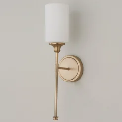 Tracie Classic Sconce