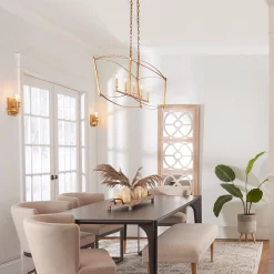 Traditional Beaux Island Chandelier