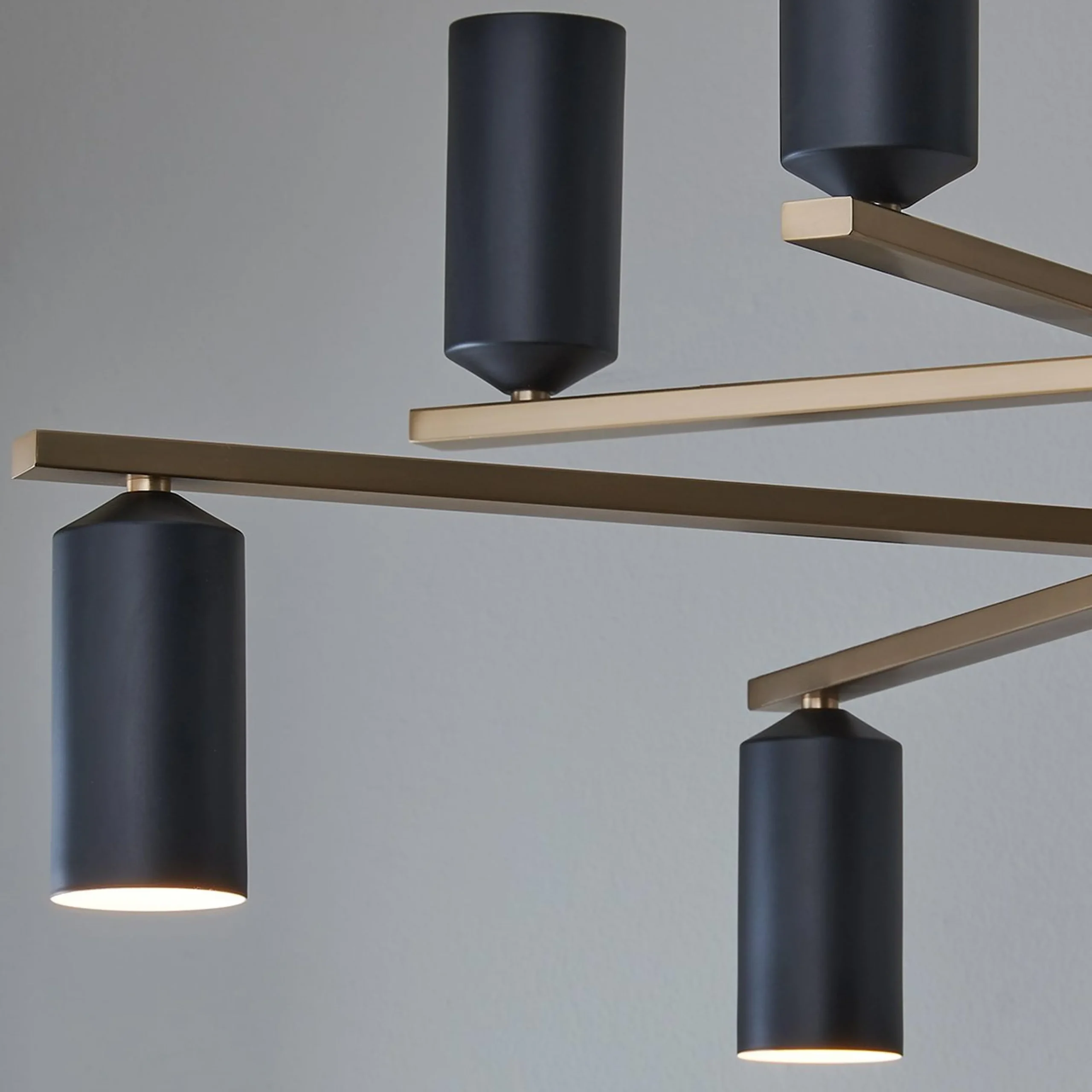 Ulrich Chandelier - 8 Light