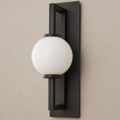 Veritas Outdoor Sconce - Medium