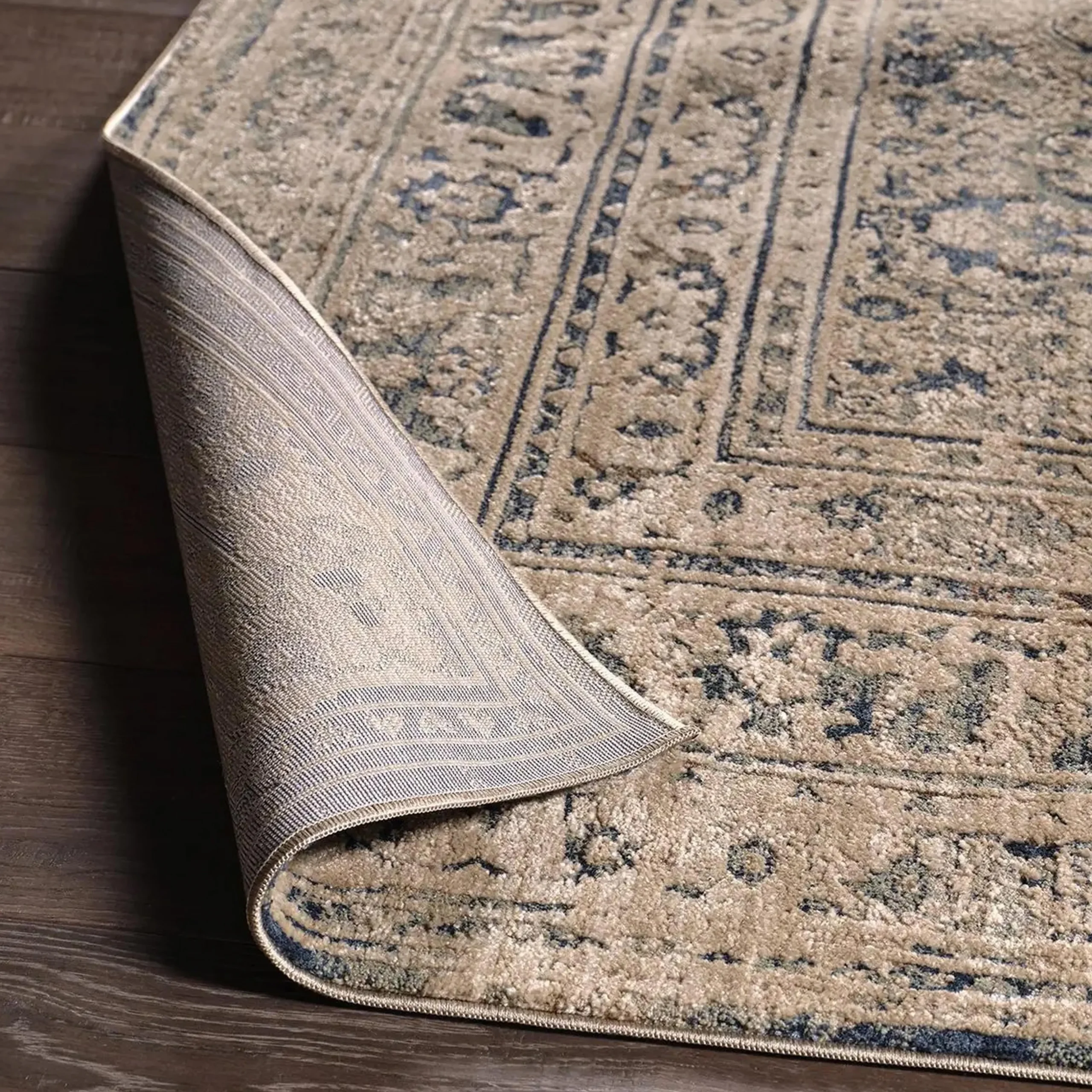 Vessant Rug