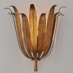Vicenzio Leaf Sconce
