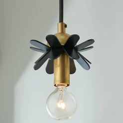 Wendy Umanoff Mini Flower Pendant