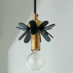 Wendy Umanoff Mini Flower Pendant