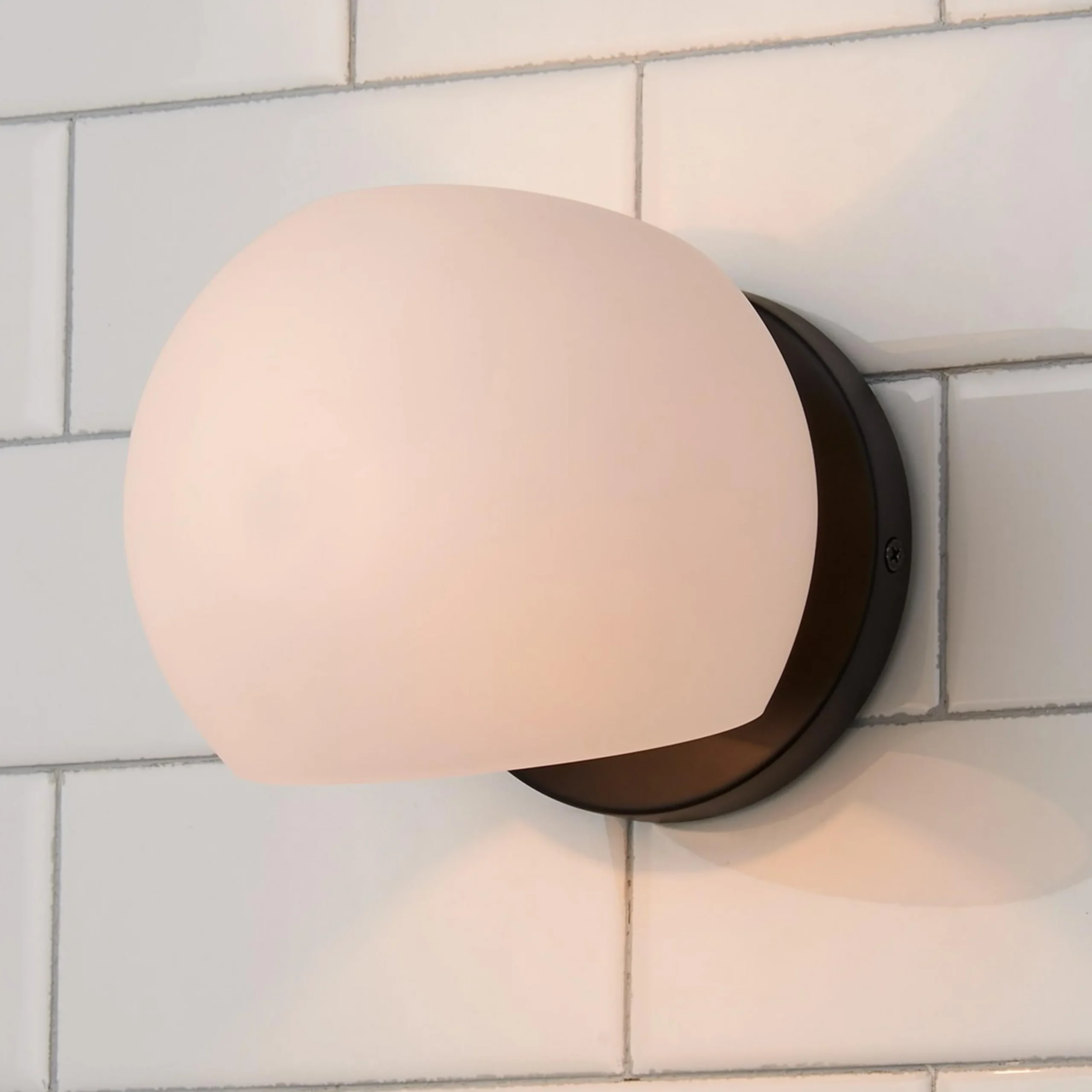 Xaviero Glass Bath Sconce - Opal