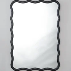 Zawi Mirror