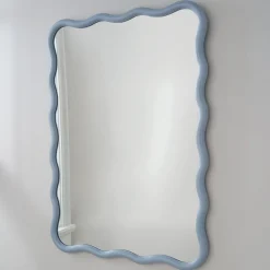 Zawi Mirror